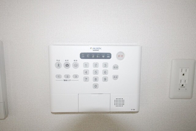 ロイジェント高島平の物件内観写真