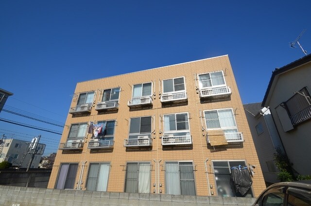 アンプルール　フェール　上福岡IIの物件外観写真