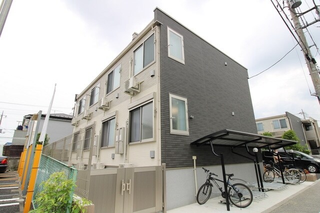 ヴィアロ高島平レジデンスＢの物件外観写真