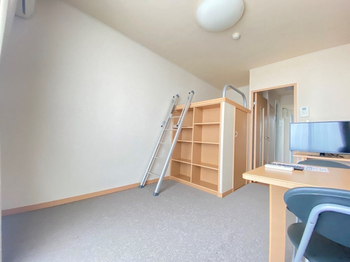 レオパレス岸町の物件内観写真