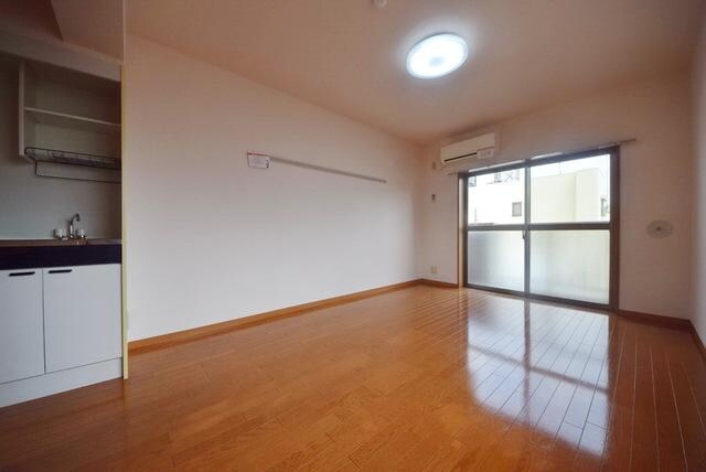 メイプルヒルズの物件内観写真