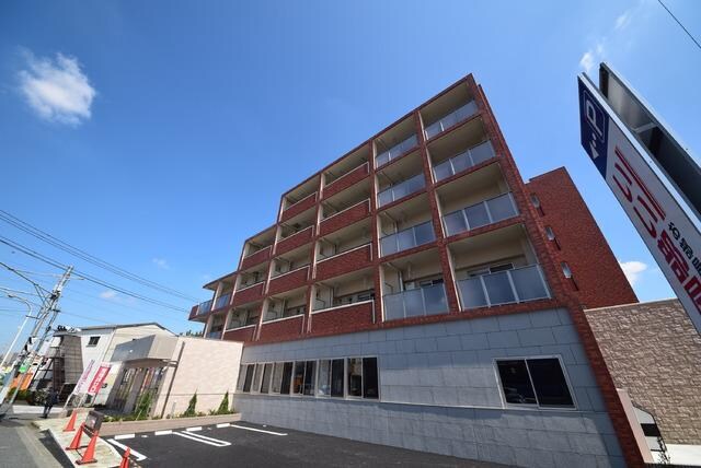 Ａｕｔｕｍｎ’ｓの物件外観写真