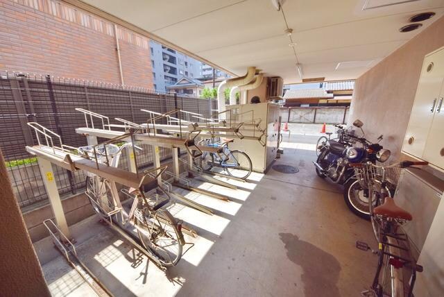 伊勢原八番館の物件内観写真