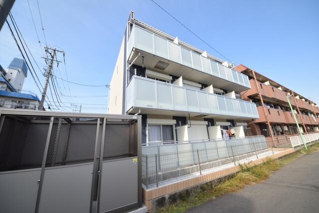 レオネクストヴィヴレの物件外観写真