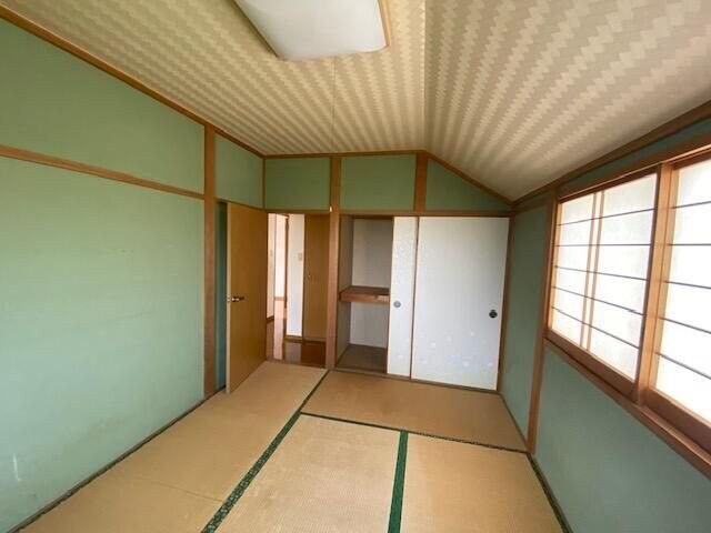 和泉町戸建貸家の物件内観写真