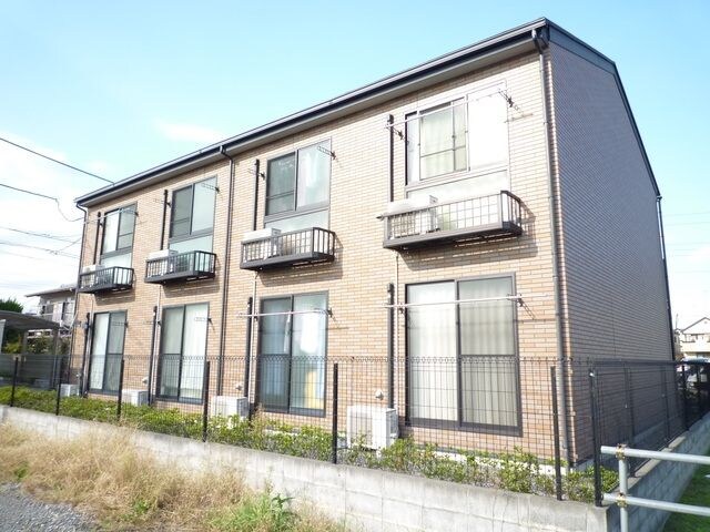 プレジール今成の物件外観写真