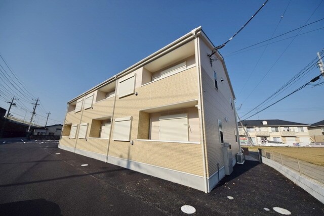 アムールサンドエルIIIの物件外観写真