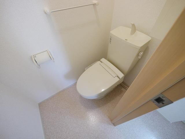 アンソレイェIIIの物件内観写真