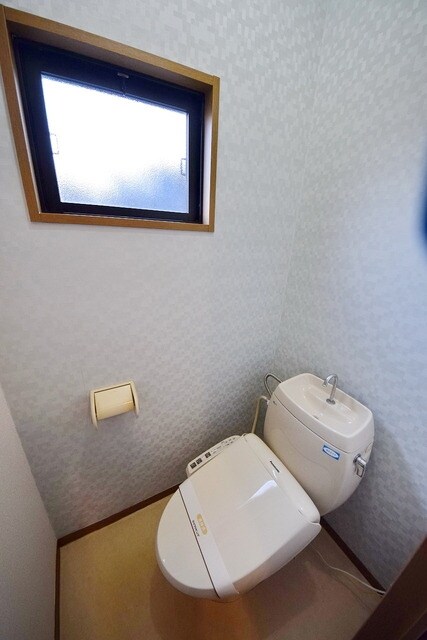 パークアゼリアＢの物件内観写真