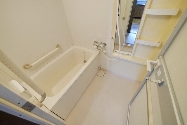 ルテシア新狭山の物件内観写真