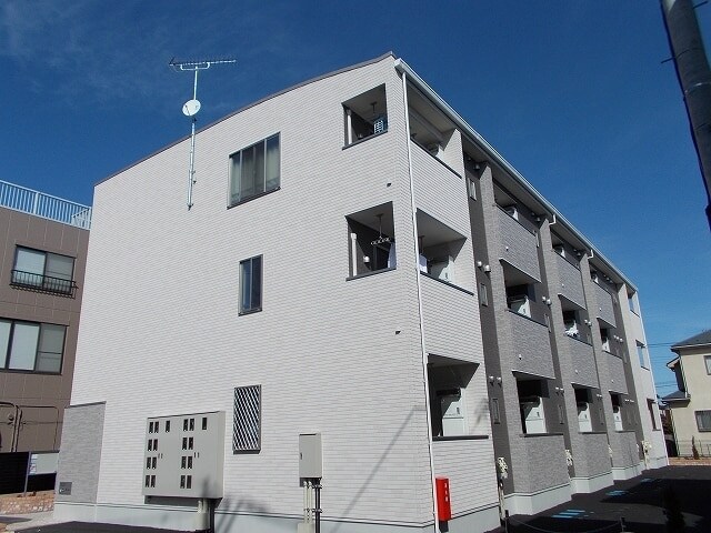 ポスト・プリートの物件外観写真