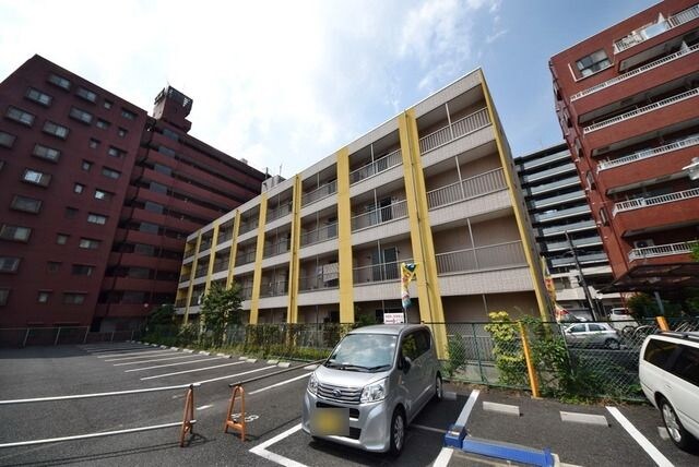 アンプルール　フェール　本川越の物件外観写真