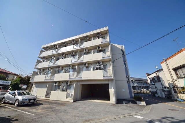 ダイヤキャビンの物件外観写真