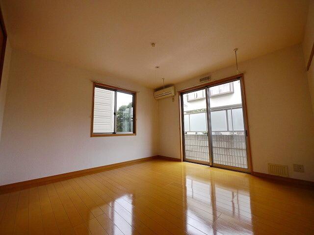 アンジェリークの物件内観写真