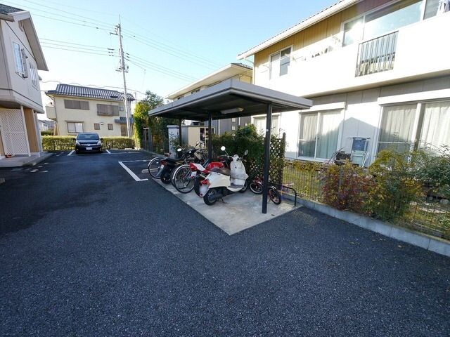 ヴィラ・ウイスタリアの物件内観写真