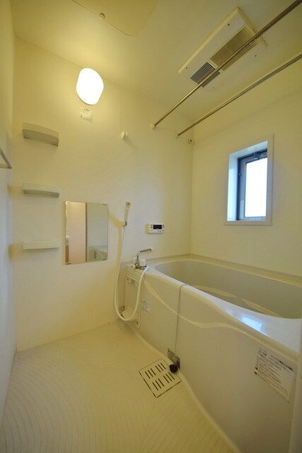 ウィンディアＡの物件内観写真