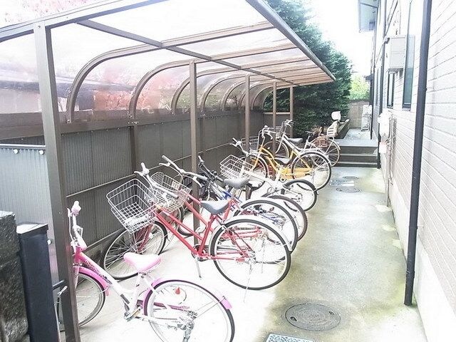 メゾンエスポワールの物件内観写真