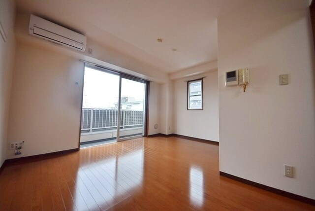 Ａｍｅｎｉｔｙ Ｃｏｕｒｔの物件内観写真