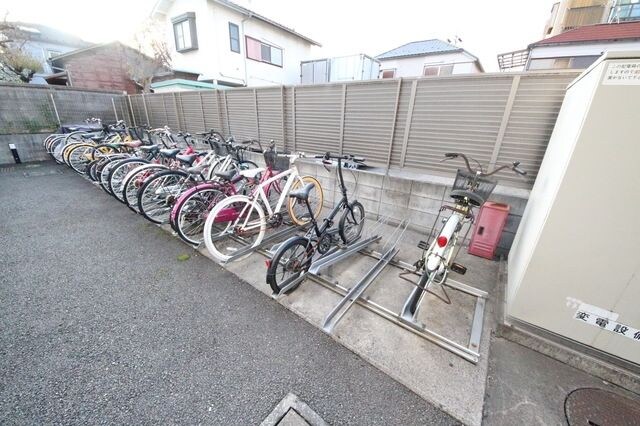 プレール・ドゥーク下井草の物件内観写真