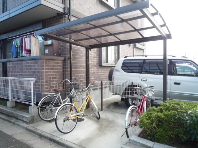 アイランドＦの物件内観写真