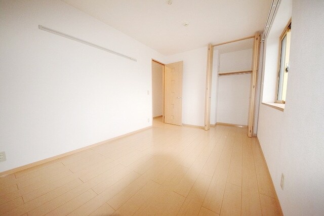 アイランドＦの物件内観写真