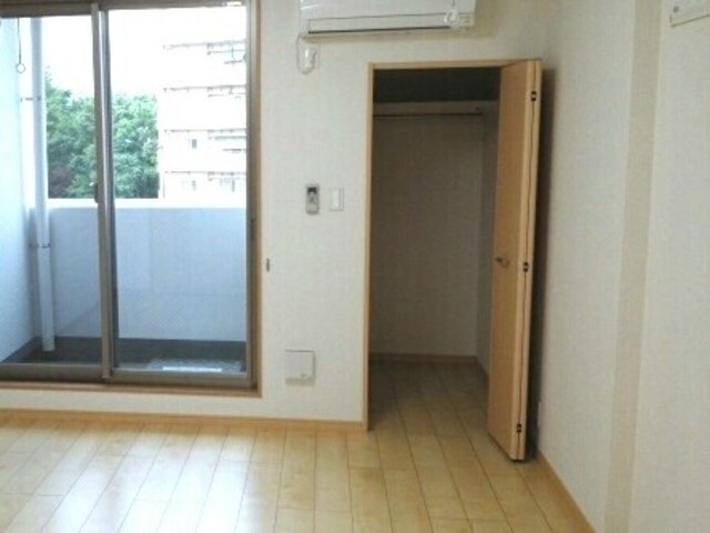 Ｋ．ＯレーベンIIの物件内観写真