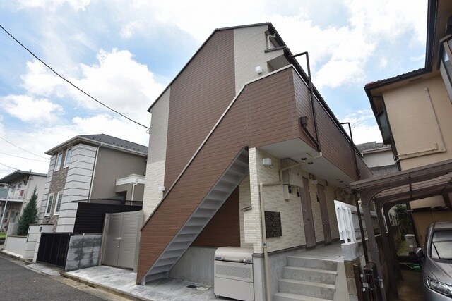 バーミープレイス南大泉の物件外観写真