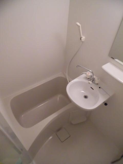 パインズデフィIIIの物件内観写真