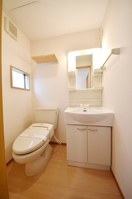 ボナールハウス新川の物件内観写真