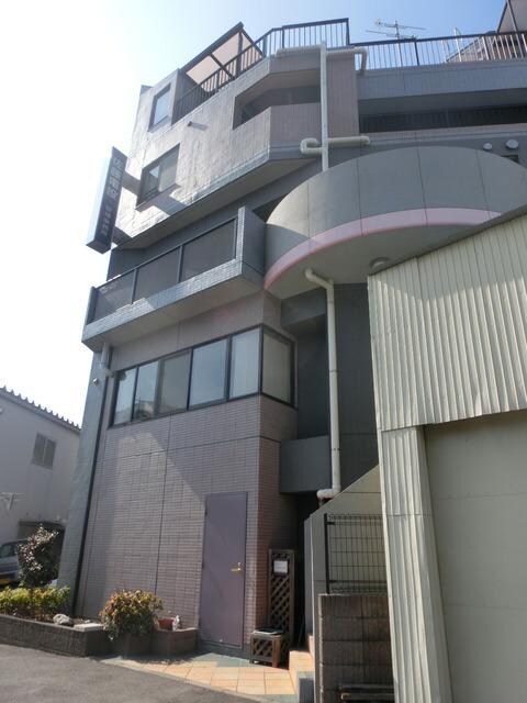 佐藤ビルの物件外観写真
