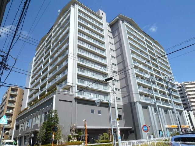 ヒルトップ・スクエアーの物件外観写真