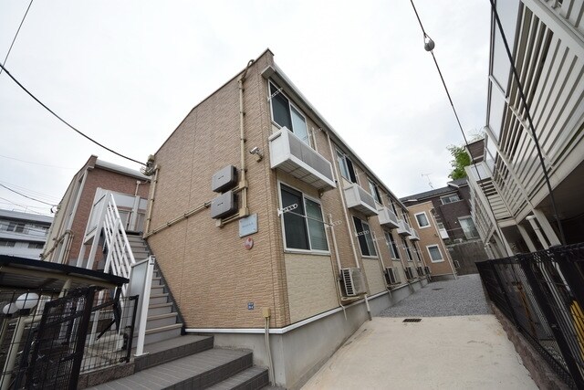 レオパレスヴァンベールIIの物件外観写真