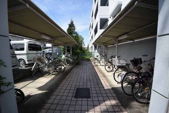 ルミエール松ヶ丘の物件内観写真