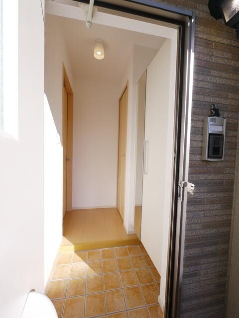 アンソレイェIIIの物件内観写真