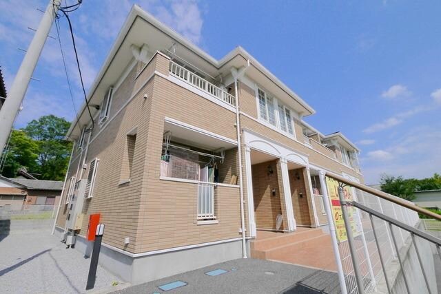 ウィステリアの物件外観写真