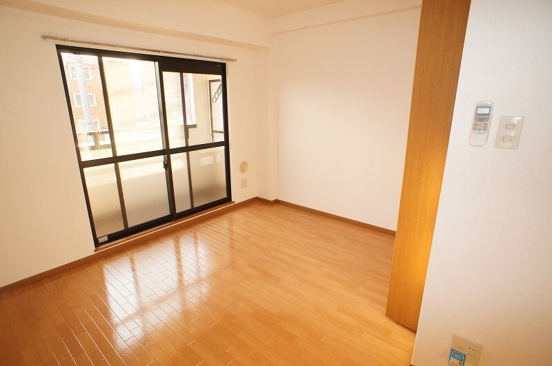 ソレイユ新狭山の物件内観写真