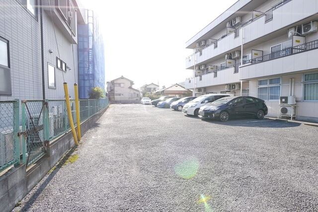 グリーンネスコートの物件内観写真