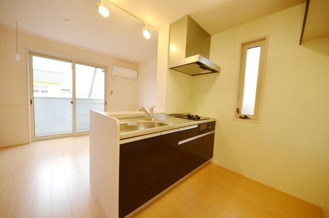 シャインアイリスIIの物件内観写真