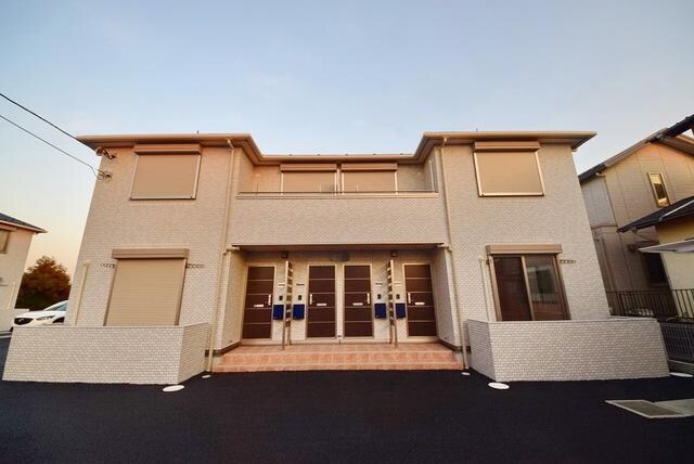 サリーレAの物件外観写真