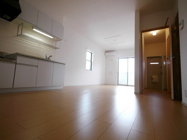 ピオニ－　サワグチの物件内観写真