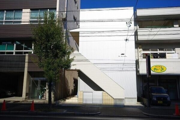 GPラヴァーズの物件外観写真