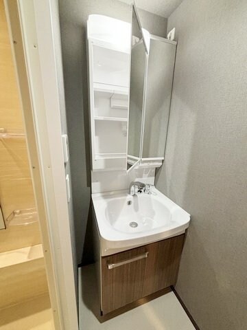 メイクスWアート丸の内の物件内観写真