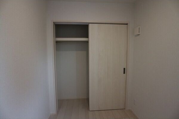 REGALEST栄生駅の物件内観写真