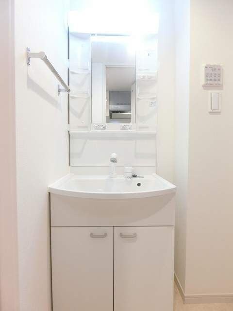 リブリ・グランディール高島平の物件内観写真