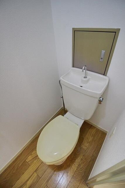 リプレ川口一番街６号棟の物件内観写真