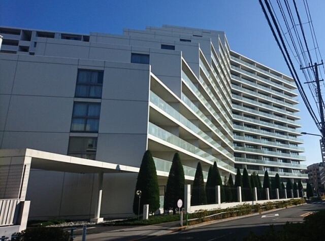 加賀レジデンスの物件外観写真