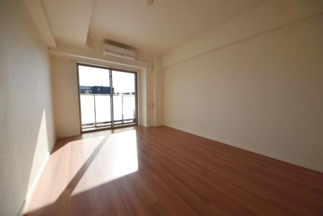 エルフォルテ赤羽西の物件内観写真