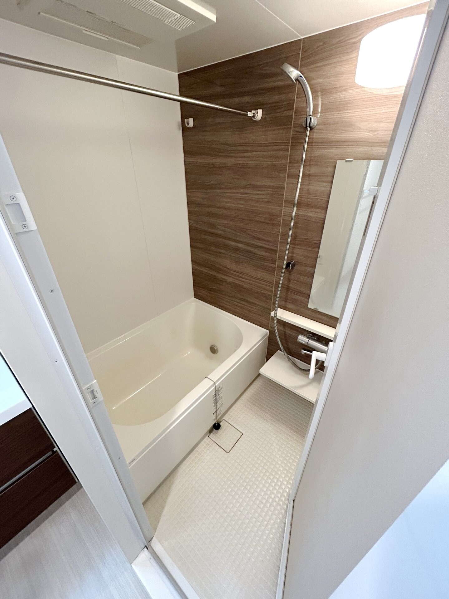 イート　アパートメント　ヴェリタスの物件内観写真