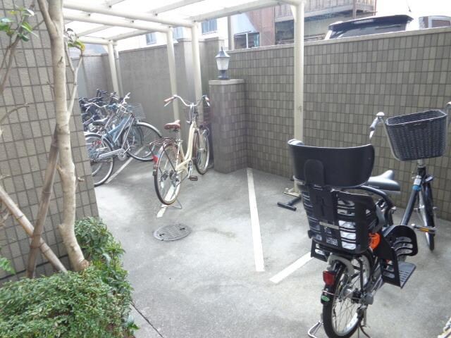 リヴィエルバーグ西大島の物件内観写真