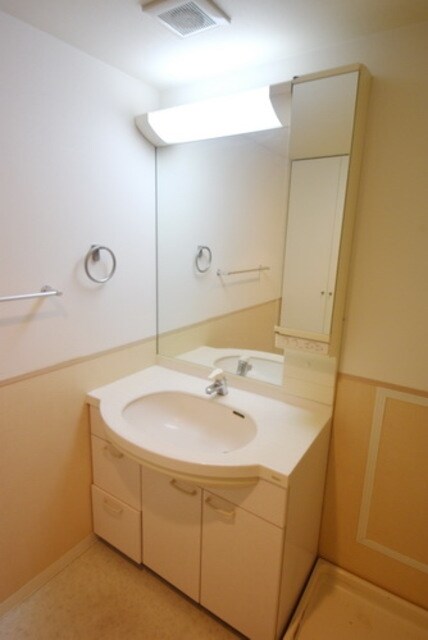 東雲キャナルコートＣＯＤＡＮ２０号棟の物件内観写真